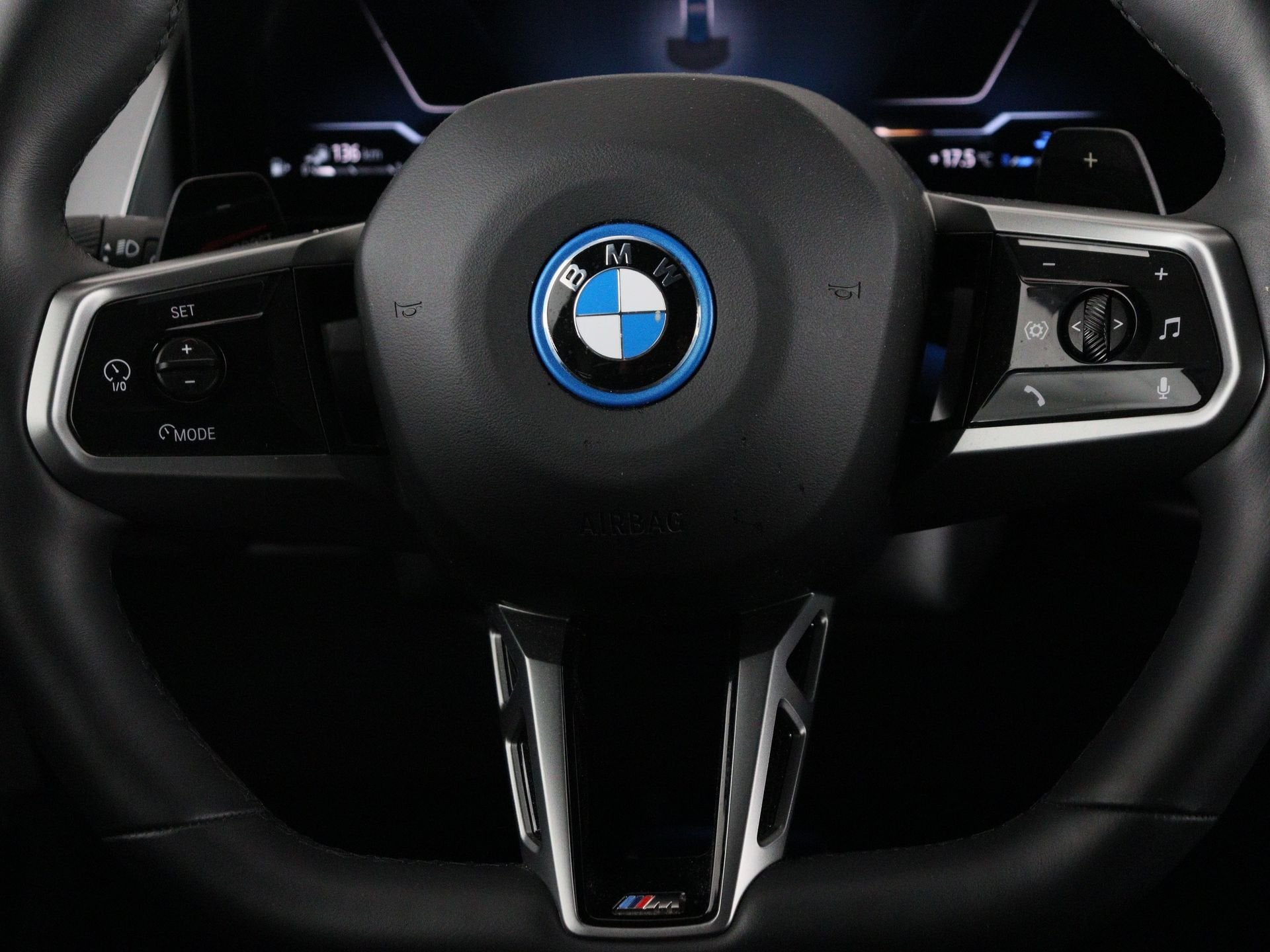 BMW X3 30e xDrive (bj 2026, automaat), Auto's, Automaat, Gebruikt, Zwart, 4 cilinders