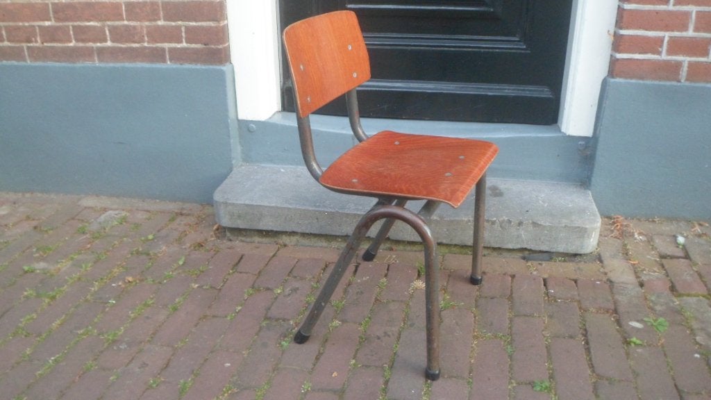 Vintage schoolstoeltje kinderstoeltje kleuterstoeltje stoel, Kinderen en Baby's, Kinderkamer | Tafels en Stoelen, Ophalen of Verzenden
