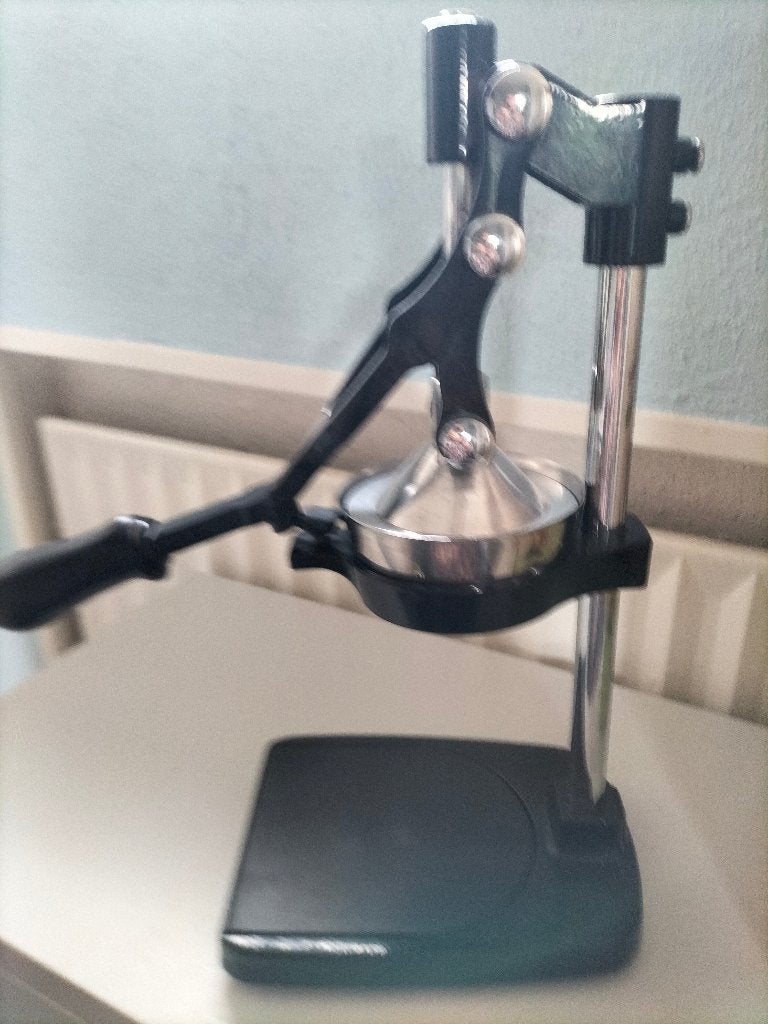 Gietijzeren citruspers, Ophalen, Zo goed als nieuw, Handmatig, Citruspers