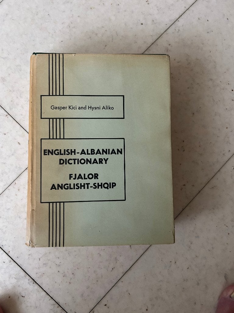 engels-albanees albanees-engels woordenboek, Ophalen of Verzenden, Zo goed als nieuw, Overige uitgevers, Engels