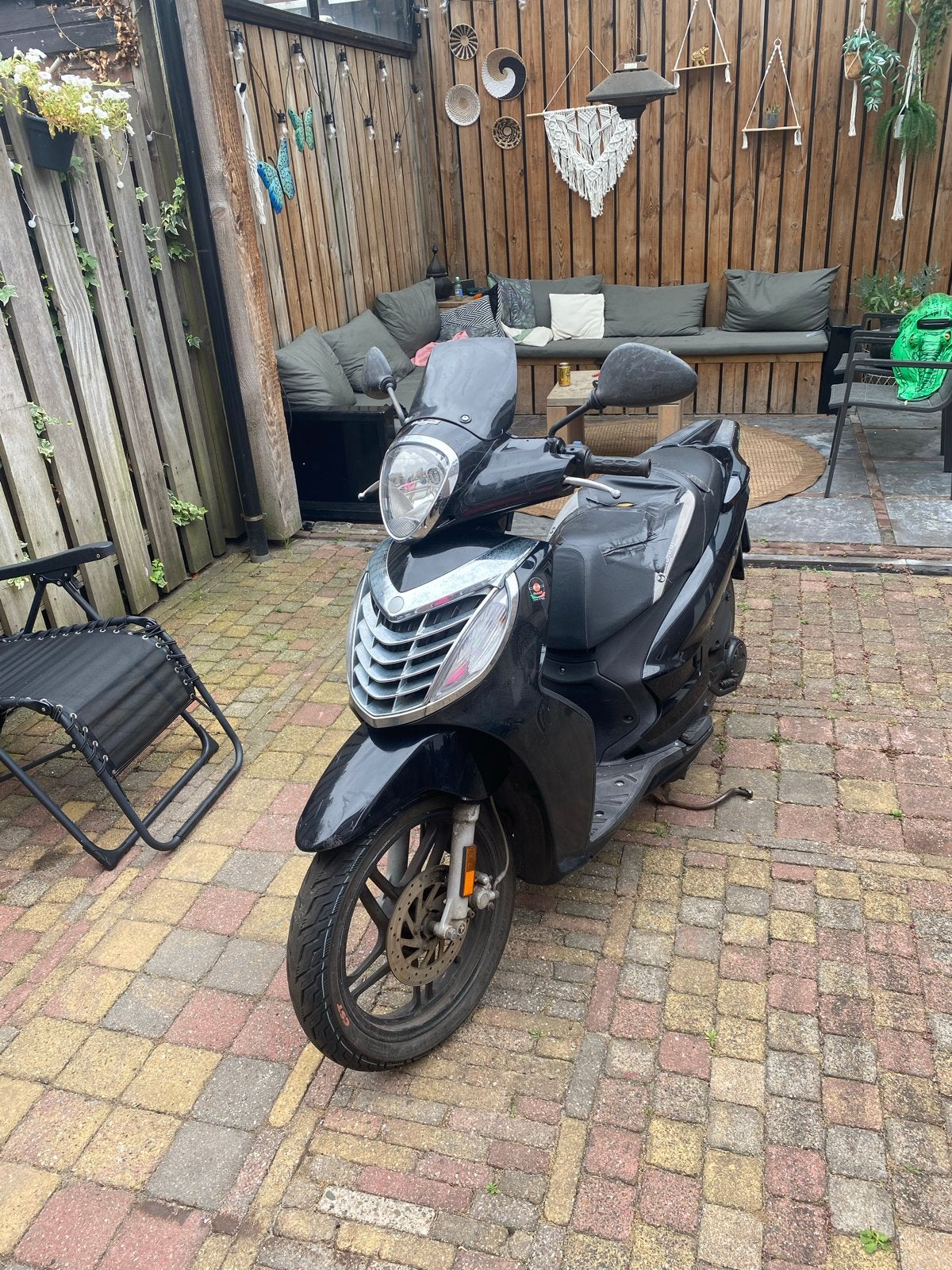 Malaguti Scooter - Goed werkend met kleine gebreken, Fietsen en Brommers, Ophalen, Gebruikt, Benzine, Overige merken