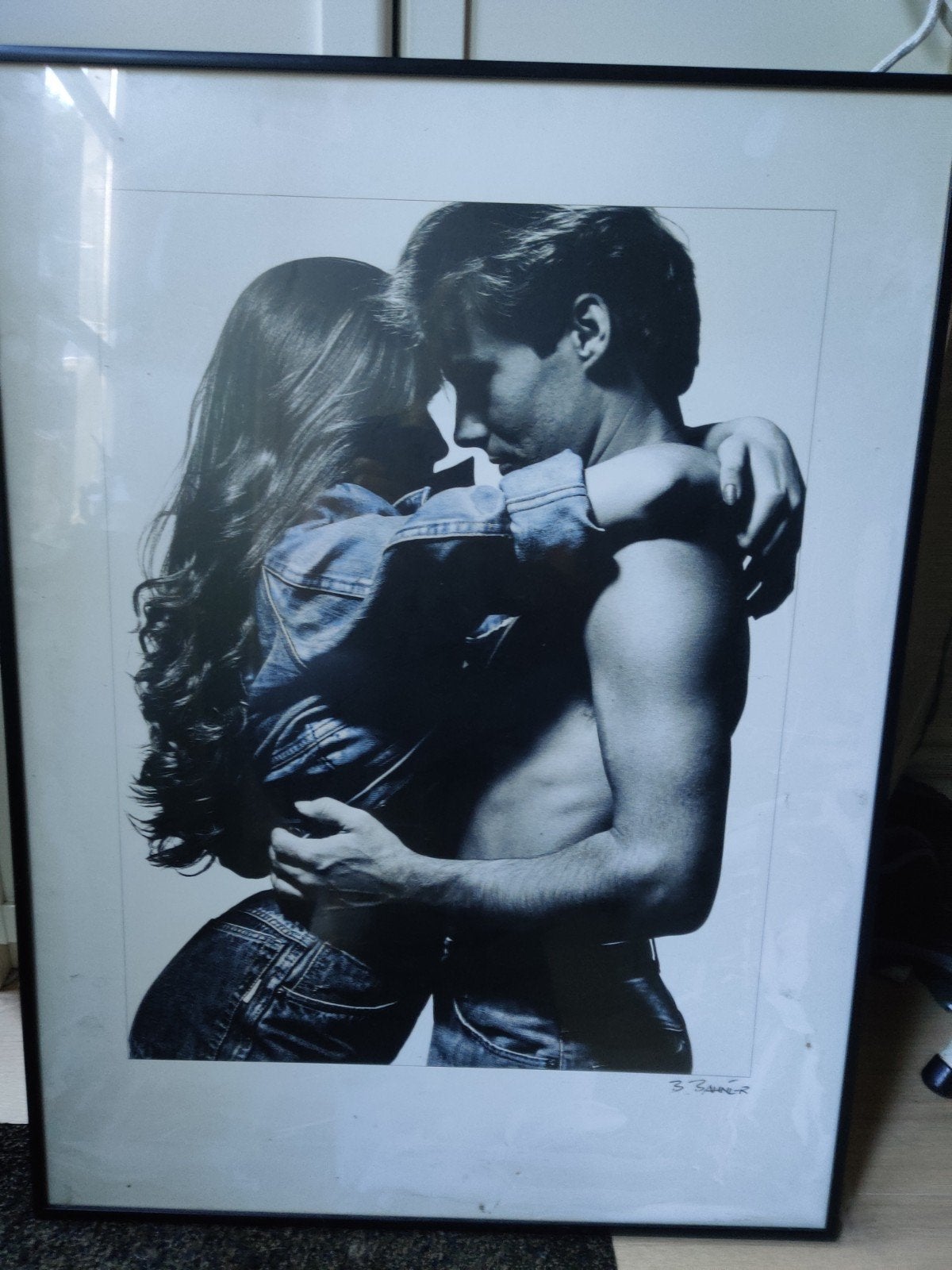 Vintage 80s Fotoposter Bertram Bahner - 'Blue Jean Love' -, Antiek en Kunst, Ophalen, Poster, Fotografie, Ingelijst