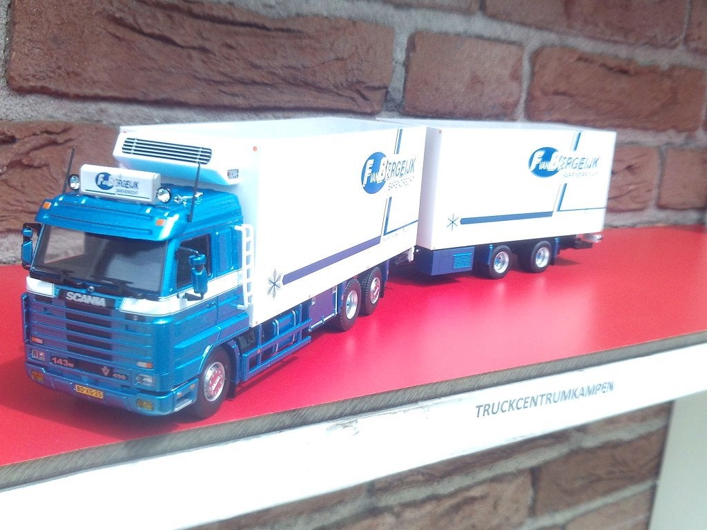 Tekno  Scania  143 - 450  van  F.  van  Bergeijk.