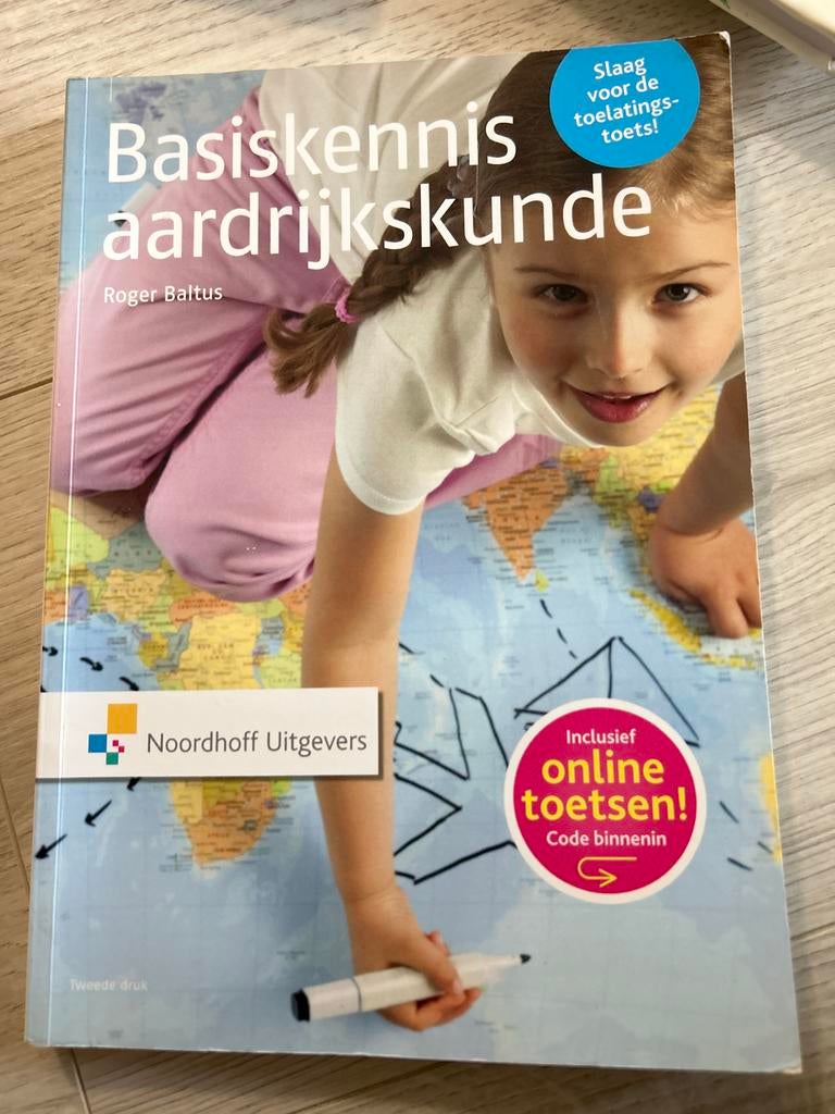 Basiskennis aardrijkskunde - Roger Baltus (2e druk), Ophalen of Verzenden, Gamma, Zo goed als nieuw, Overige niveaus