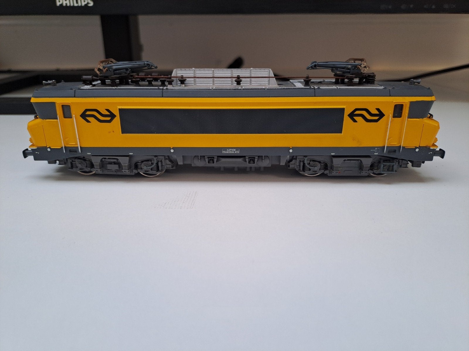 Roco NS Locomotief 43495 - Zo goed als nieuw, Ophalen, Analoog, Zo goed als nieuw, Roco