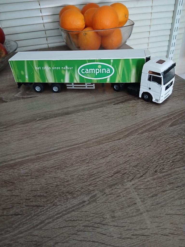 Man diesol van Campina van lion car 1.50, Ophalen of Verzenden, Bus of Vrachtwagen, Lion Toys