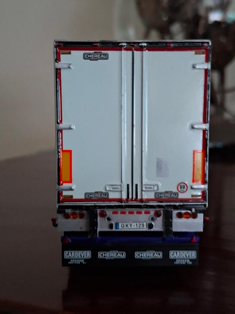Wsi Koeltrailer Chereau ZGAN vitrine model, Ophalen of Verzenden, Zo goed als nieuw, Bus of Vrachtwagen, Wsi