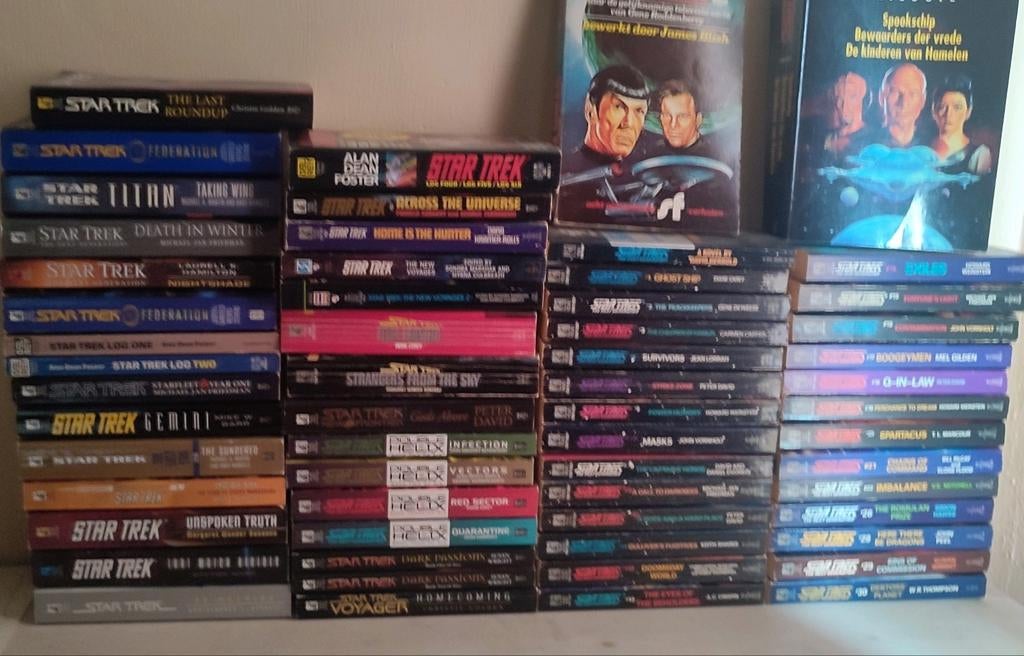 Extreem grote collectie Star Trek boeken, Ophalen of Verzenden, Zo goed als nieuw