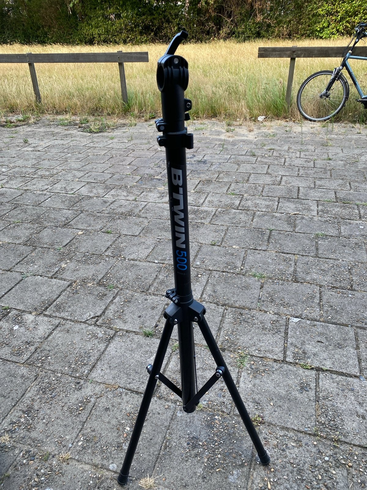 B'Twin 500 Fiets Montagestandaard, Ophalen of Verzenden, Gebruikt, Overig gereedschap