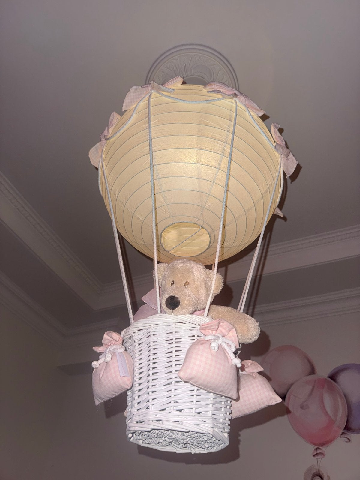 Hanglamp babykamer pasito luchtballon beertje 80cm roze, Gebruikt, Overige merken, Ophalen of Verzenden, Wit