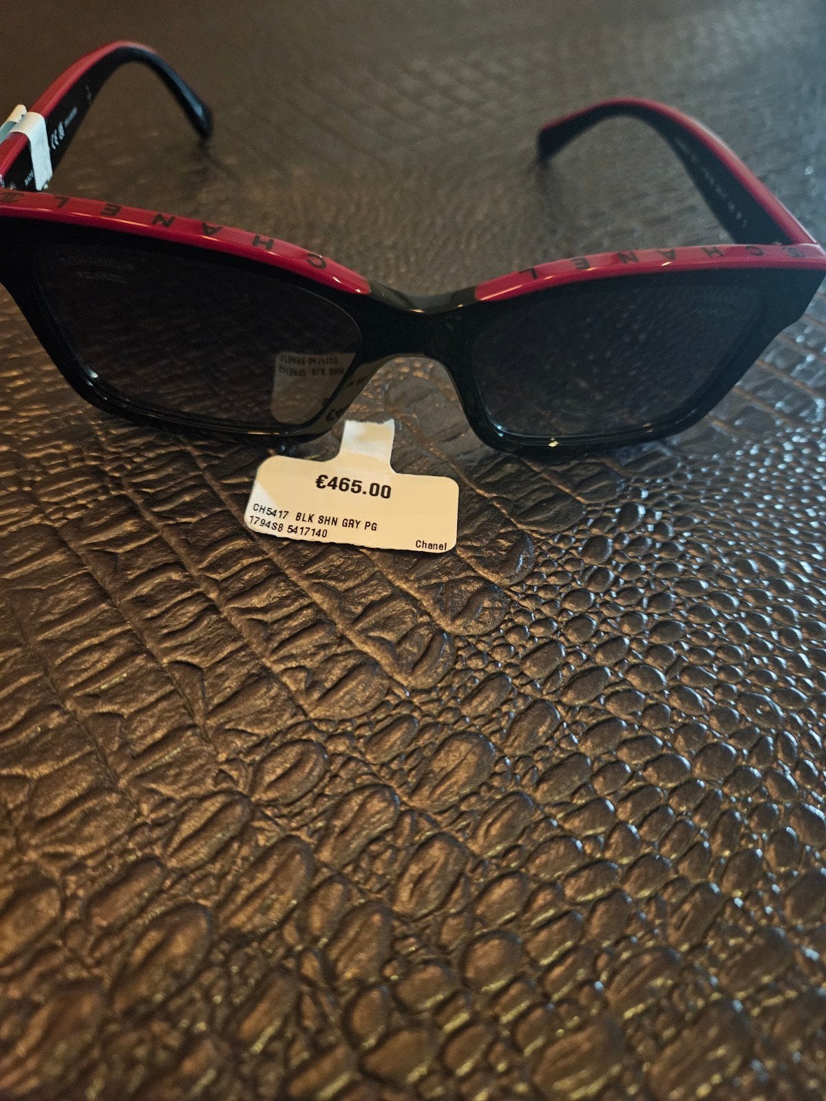 chanel zonnebril, Ophalen of Verzenden, Nieuw, Zwart, Overige merken
