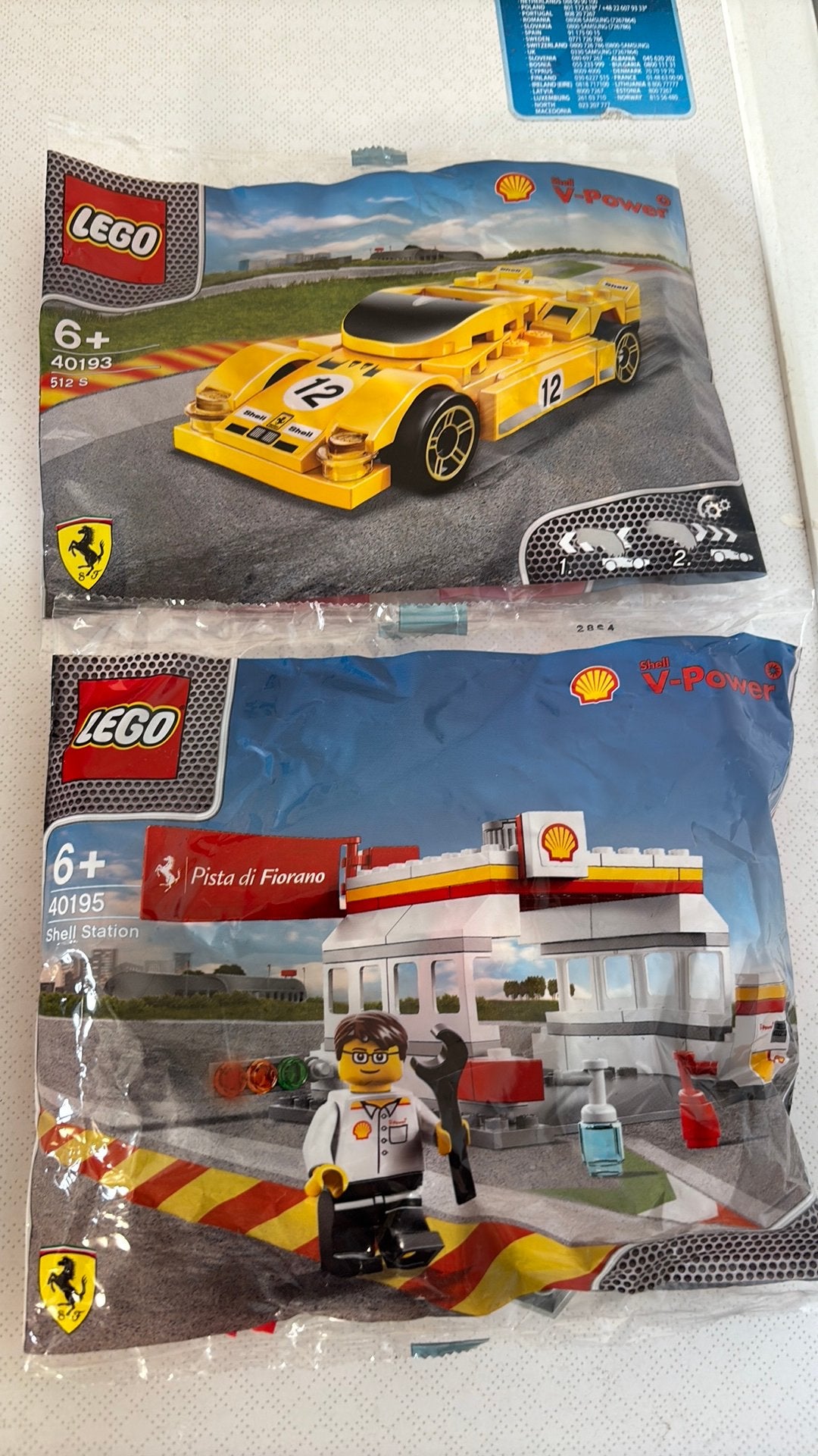 Lego shell vpower zakjes sealed 40195 en 40193, Ophalen of Verzenden, Zo goed als nieuw