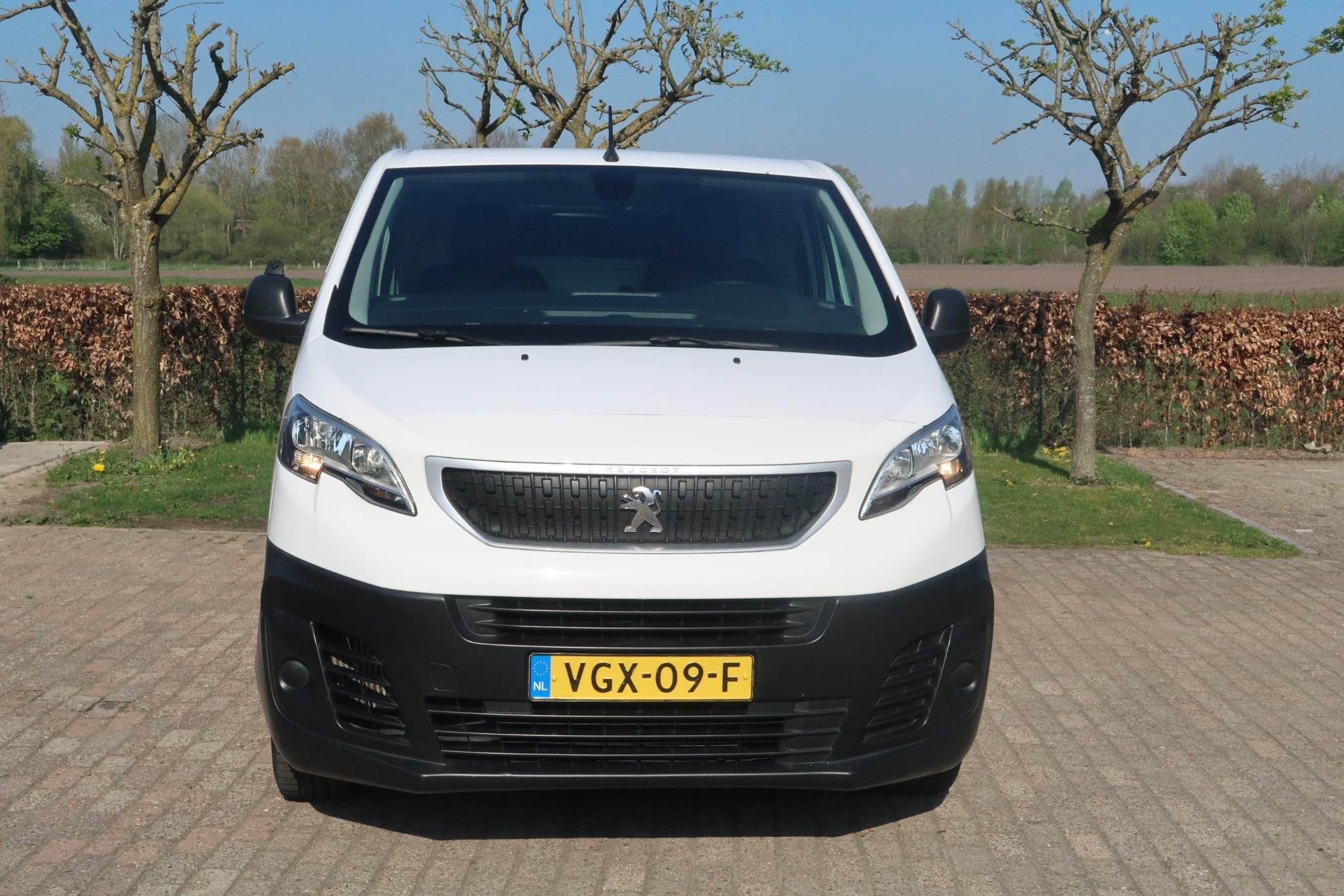 Peugeot Expert 1.5 BlueHDI 100 Standard Premium LENGTE 2 L2H, Auto's, Voorwielaandrijving, Dealer onderhouden, Met garantie (alle)