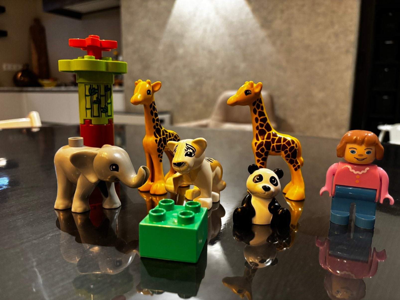 LEGO Duplo Dierentuin / Safariset met Dieren & Verzorgster, Ophalen of Verzenden, Zo goed als nieuw, Duplo