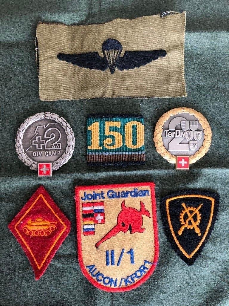 Emblemen, badges Zwitserse Krijgsmacht, Ophalen of Verzenden, Landmacht, Overige gebieden, Embleem of Badge