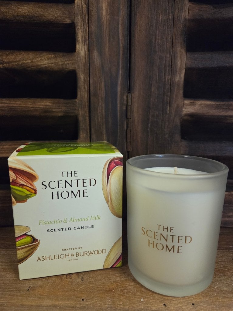 Ashleigh & Burwood Pistachio & Almond Milk geurkaars, Meerkleurig, Nieuw, Ophalen of Verzenden, Glas
