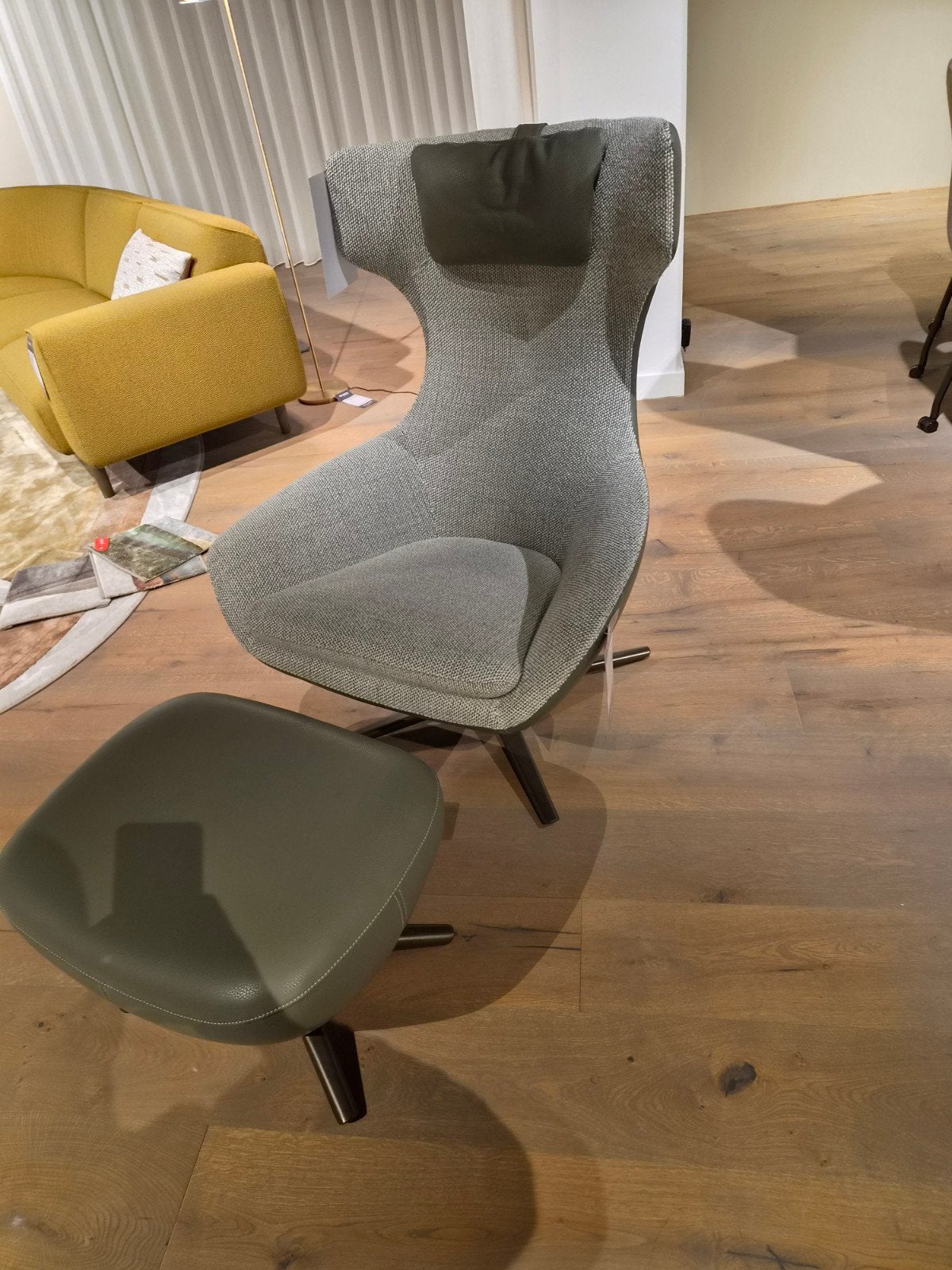 Caruzzo Leolux Sale, Ophalen, Zo goed als nieuw, 75 tot 100 cm