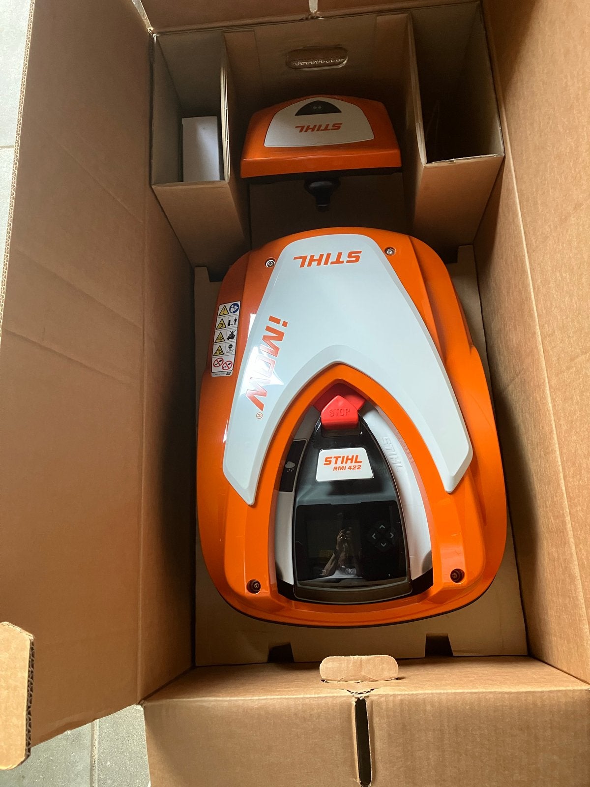 Stihl iMow RMI 422 Robotmaaier - Nieuw in doos, Ophalen, Cirkelmaaier, Minder dan 30 cm, Nieuw