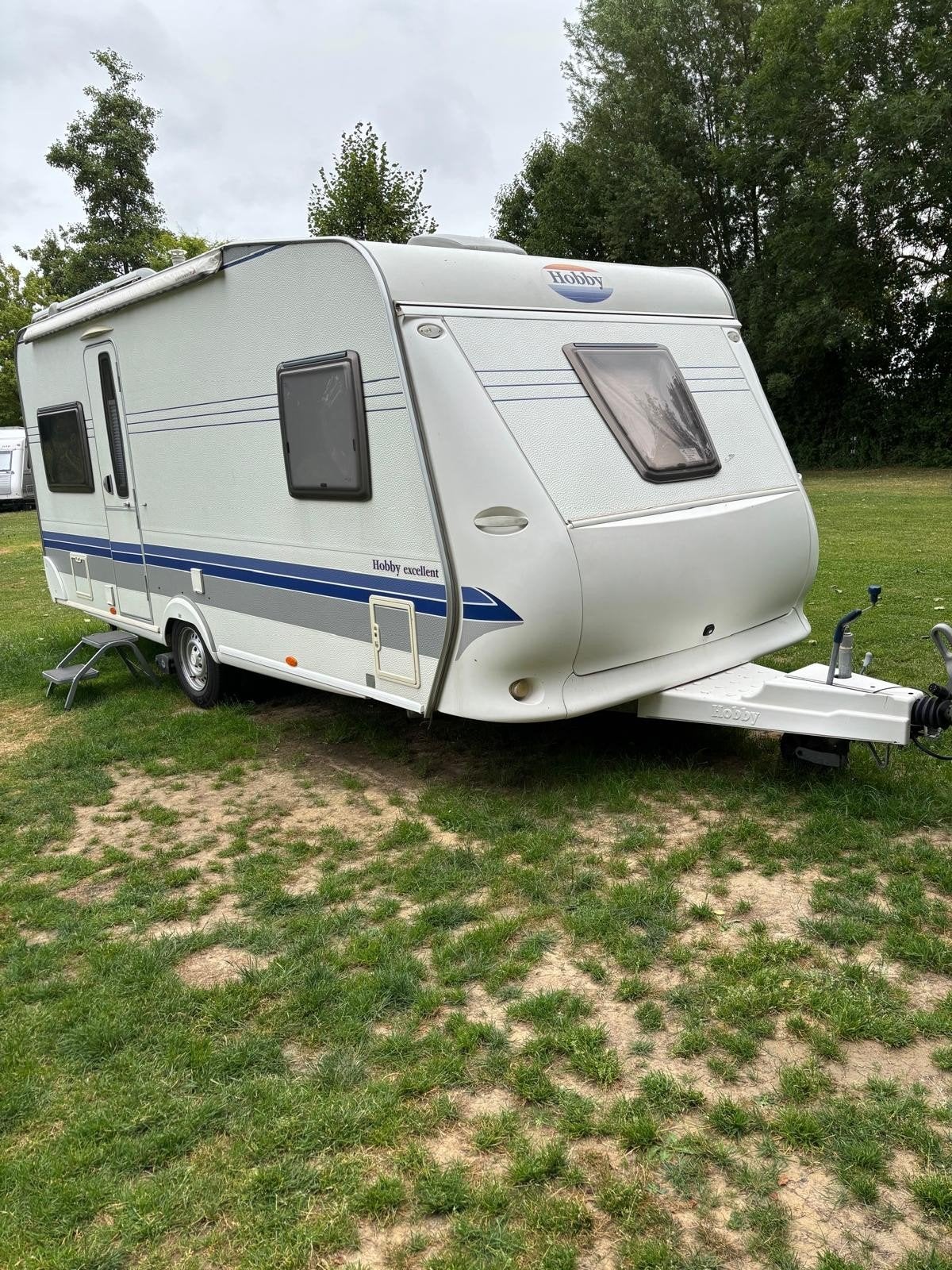 Hobby Excellent Caravan - Ruim en Comfortabel, Particulier
