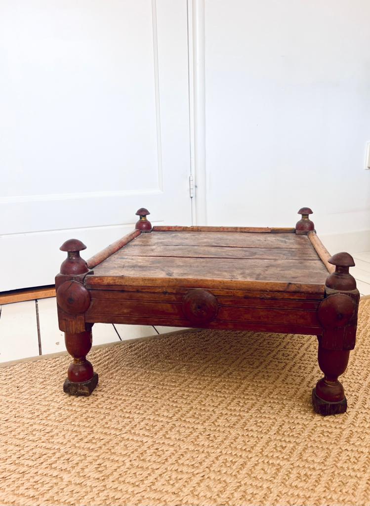 Antieke houten Indiase tafel, Ophalen