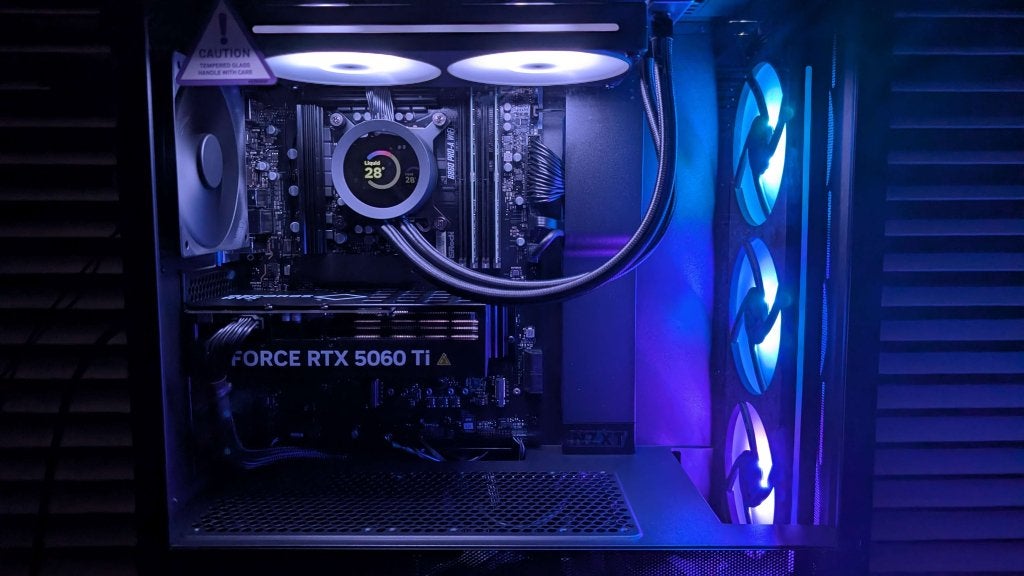 Game PC / Core U5 245K / 32GB / 1TB SSD / RTX 5060 Ti 16GB, Niet ingevuld, 32 GB, Intel Core Ultra 5 245K, Niet ingevuld