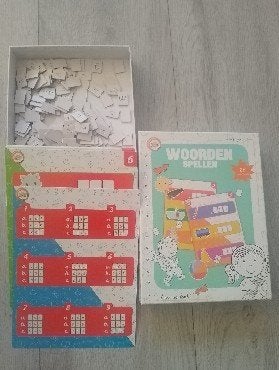 woorden spel te koop, Ophalen, Zo goed als nieuw, Jongen of Meisje