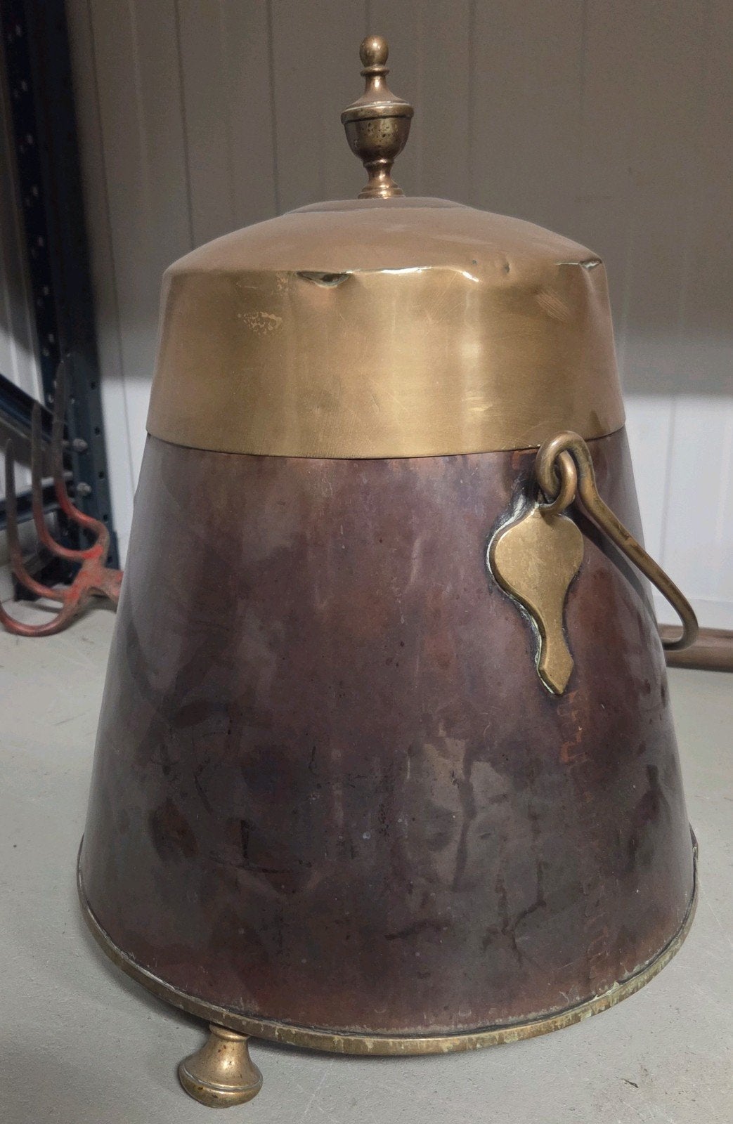 Koperen doofpot met deksel, Ophalen, Koper