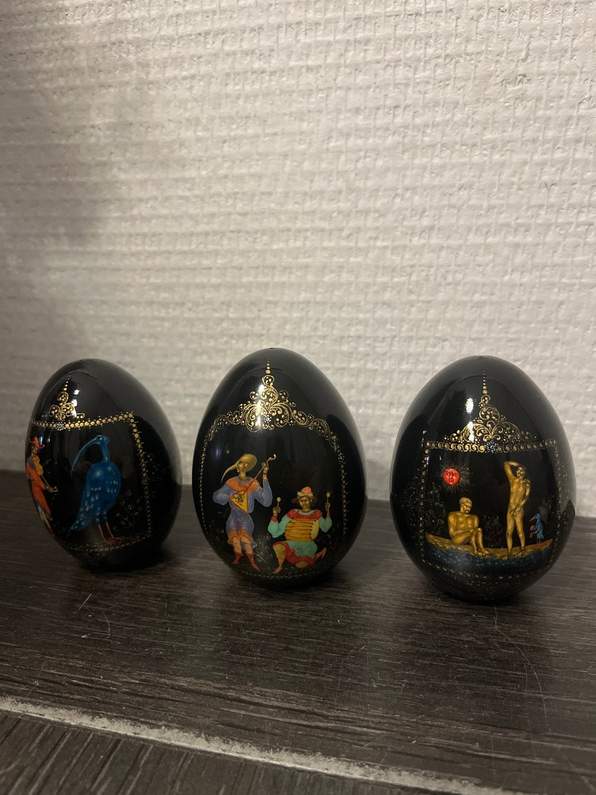 Set van 3 handgeschilderde Russische lak eieren, gesigneerd, Antiek en Kunst, Ophalen of Verzenden