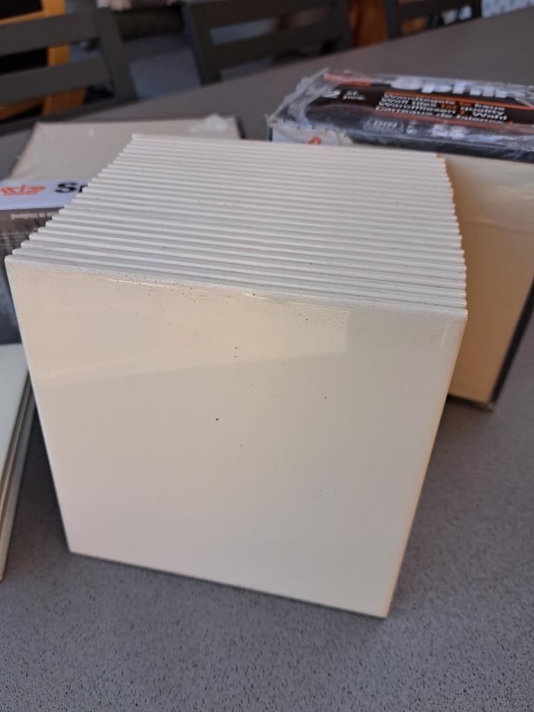 Tegels, restant, Doe-het-zelf en Verbouw, Tegels, Ophalen, Nieuw, Minder dan 5 m², 20 tot 40 cm