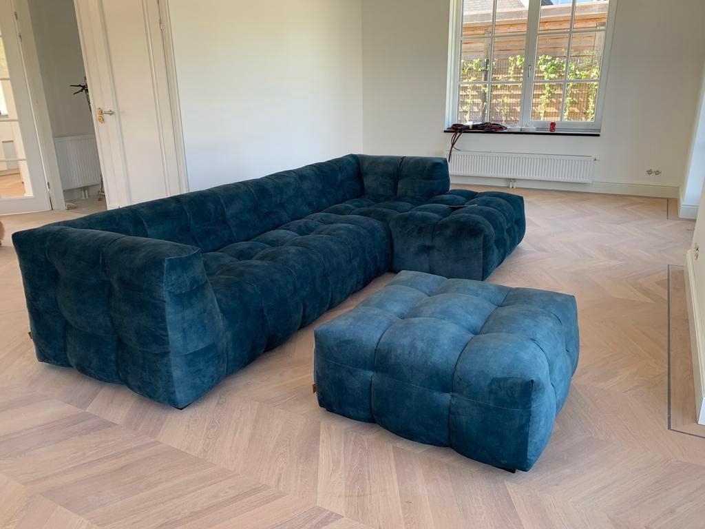 Prachtige petrol blauwe bank + hocker van Dutch sofa company, Huis en Inrichting, Banken | Bankstellen, Ophalen, Hoekbank, 300 cm of meer