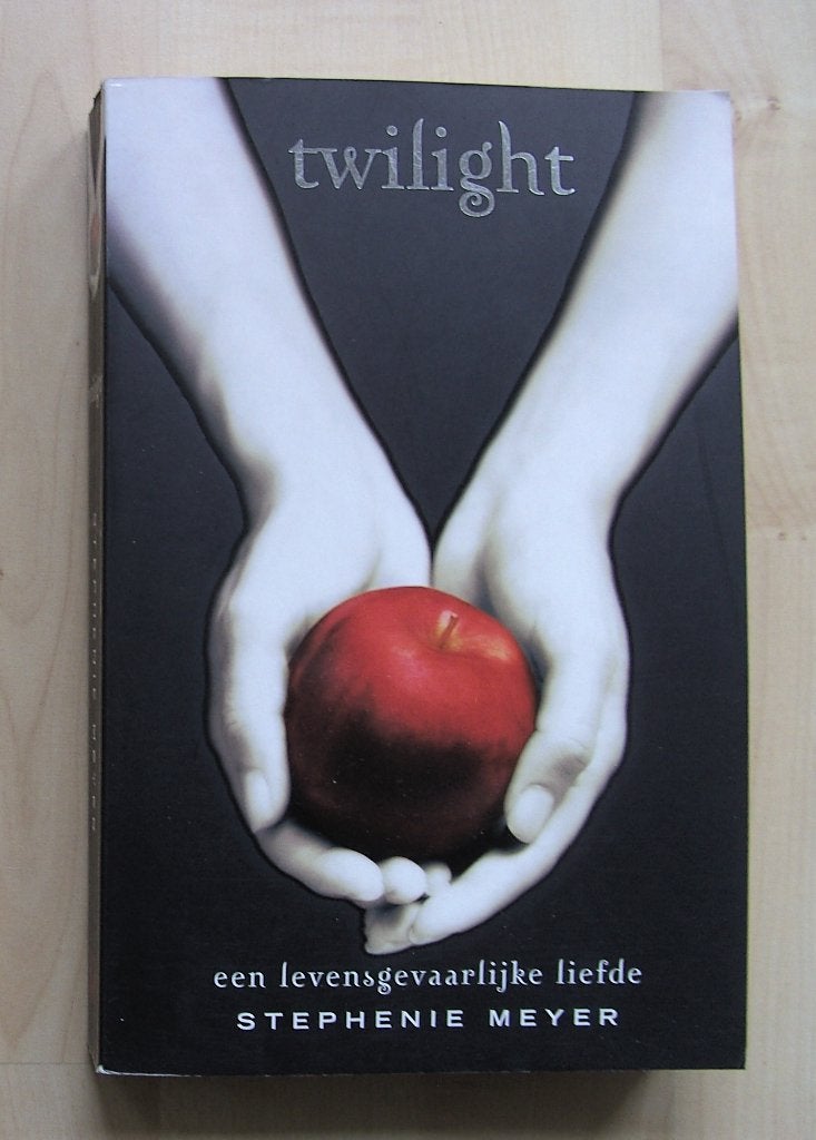 Stephenie Meyer  -  Twilight, Ophalen of Verzenden, Zo goed als nieuw, Stephenie Meyer