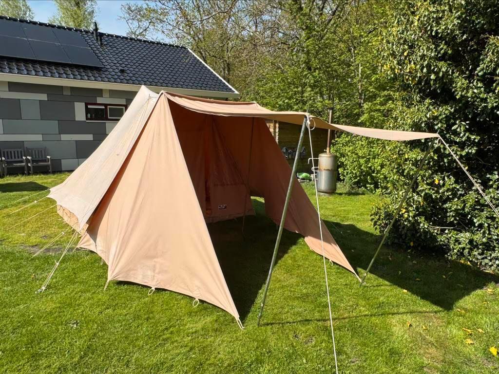 Piramide tent, katoen, Ophalen, Gebruikt, Tot en met 4