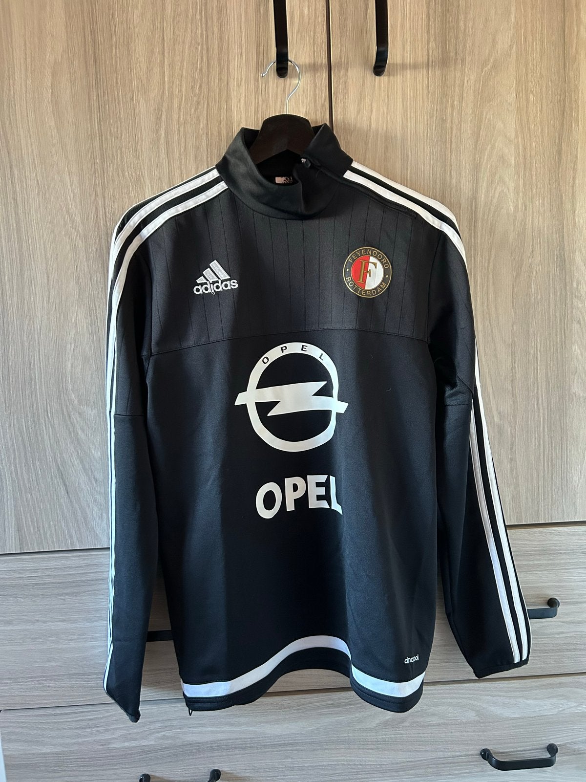 Feyenoord trainingstrui Adidas Climacool zwart maat S, Zwart, Ophalen of Verzenden, Zo goed als nieuw, Voetbal