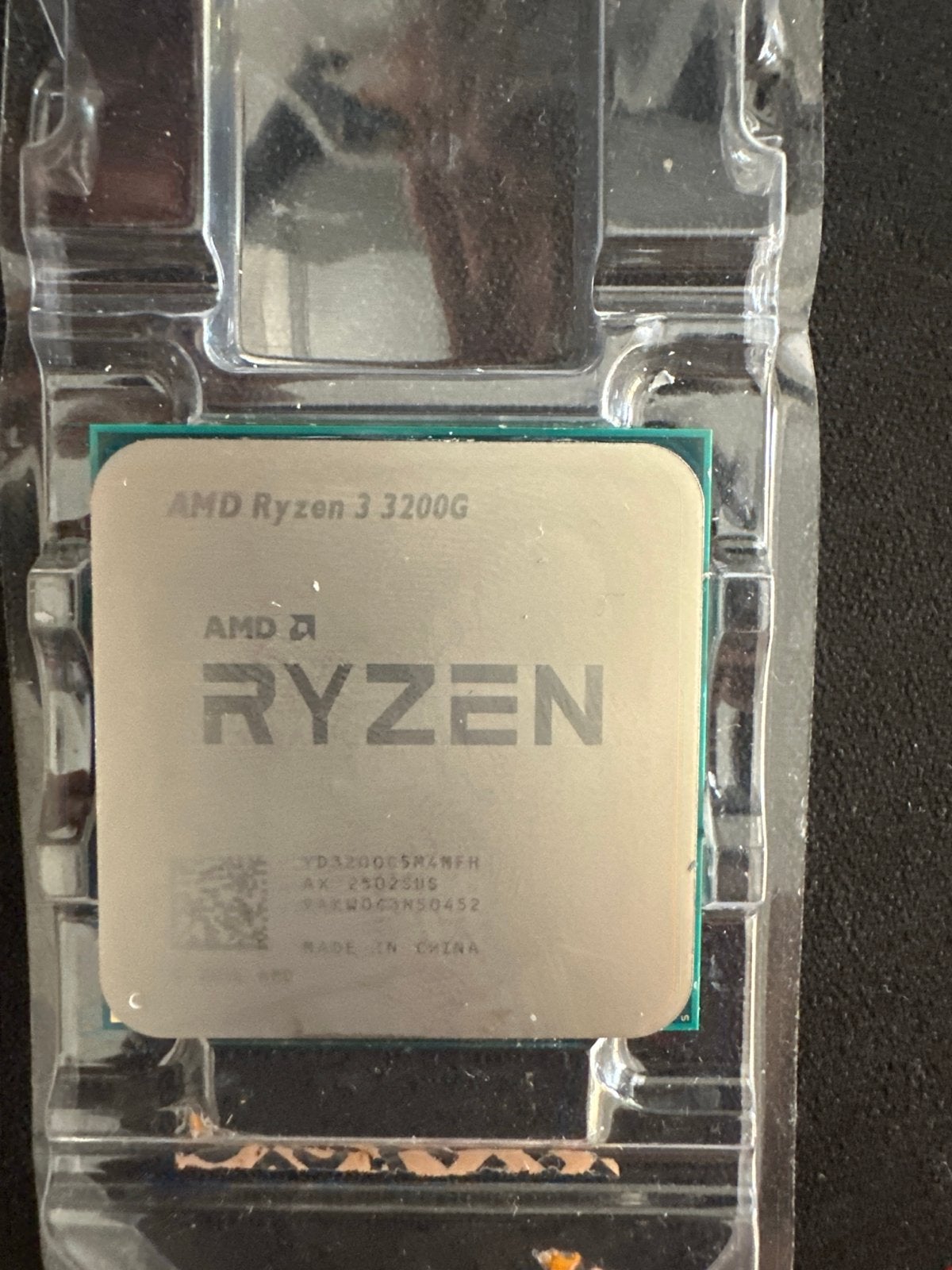 AMD Ryzen 3 3200G Processor - Werkt perfect!, Computers en Software, Processors, Gebruikt, 4-core, 3 tot 4 Ghz, Ophalen of Verzenden