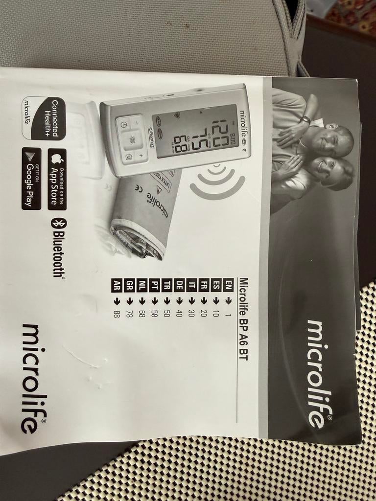 Microlife BP A6 BT Bloeddrukmeter met Bluetooth, Ophalen of Verzenden, Zo goed als nieuw