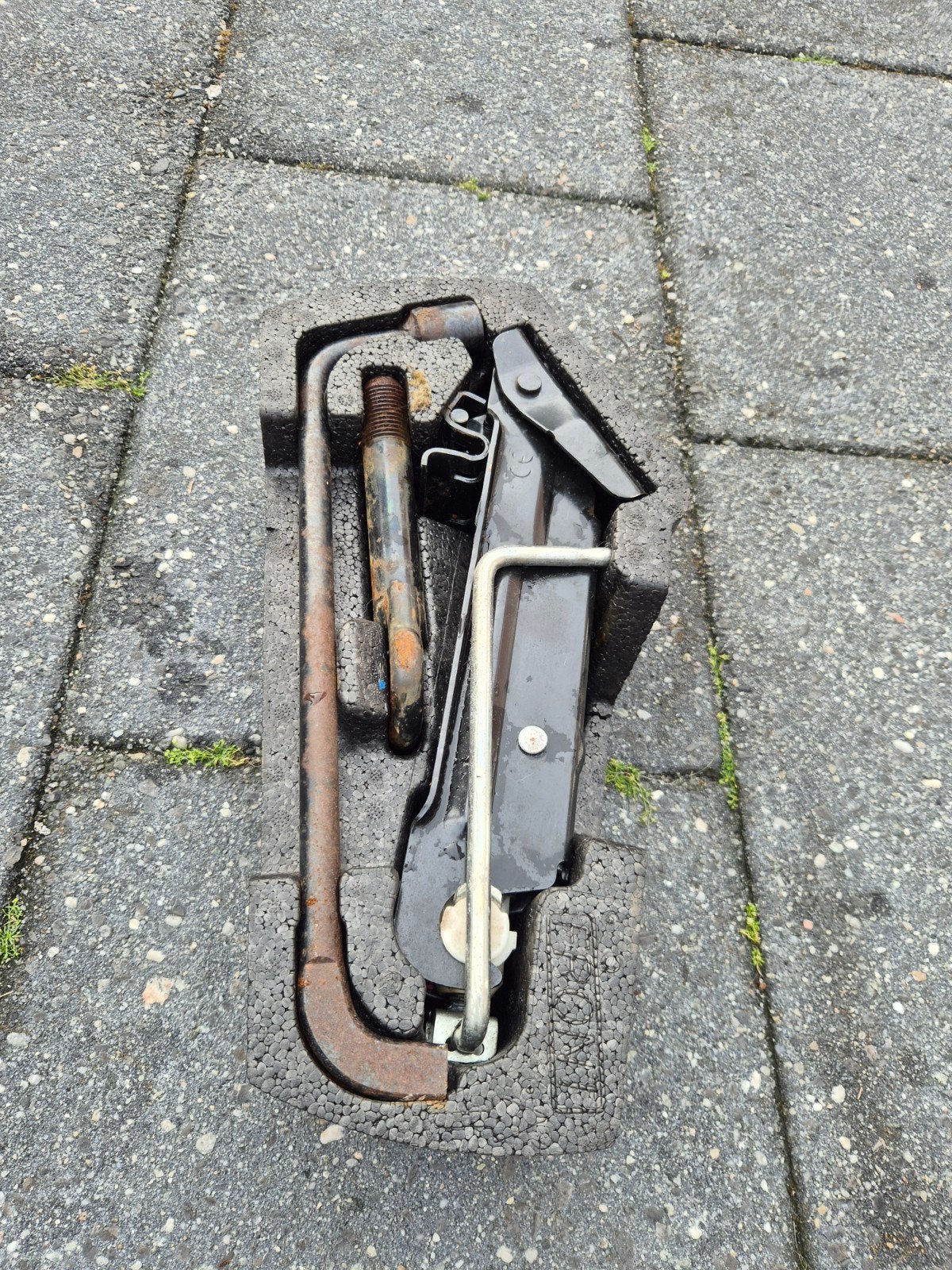 Krikset Golf 2/3 - Complete set voor bandenwissel, Auto diversen, Krikken, Ophalen, Gebruikt, Mechanisch, Schaarkrik