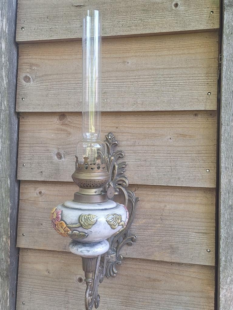 Antieke olielamp, Ophalen