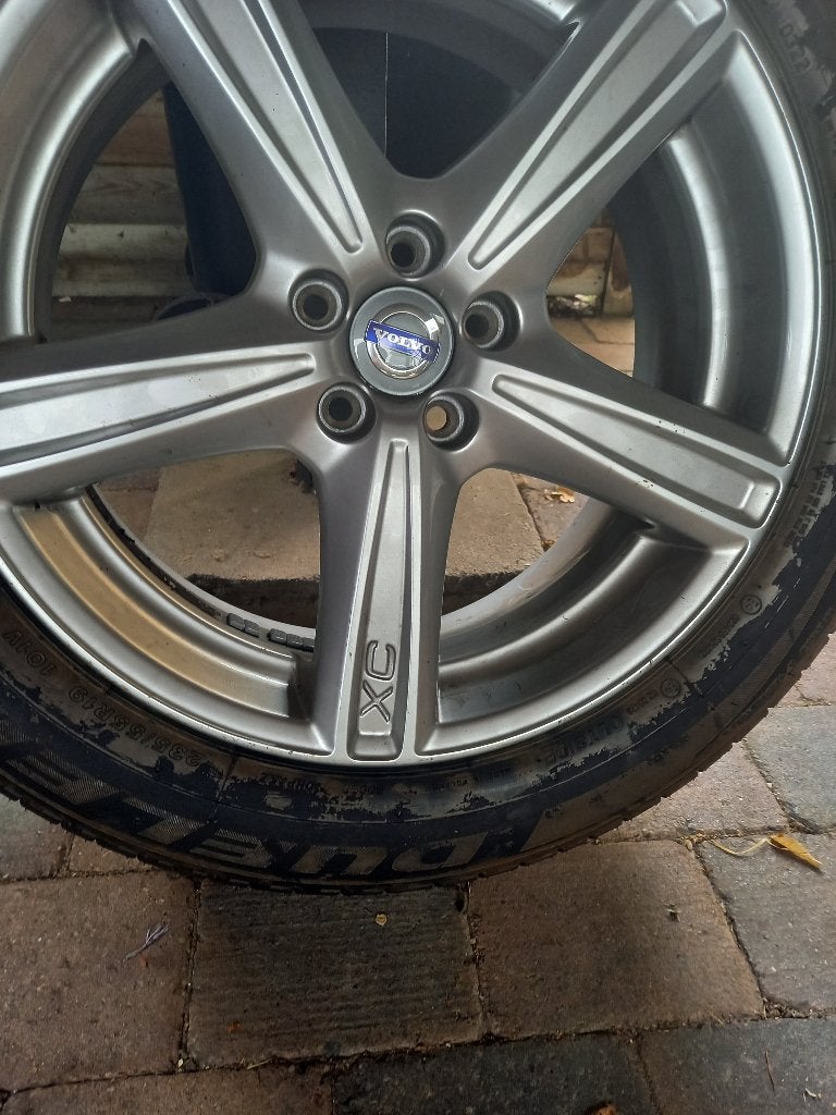 lm velg 19 inch Volvo XC 60  en XC 90, Gebruikt, Velg(en), 235 mm, Personenwagen
