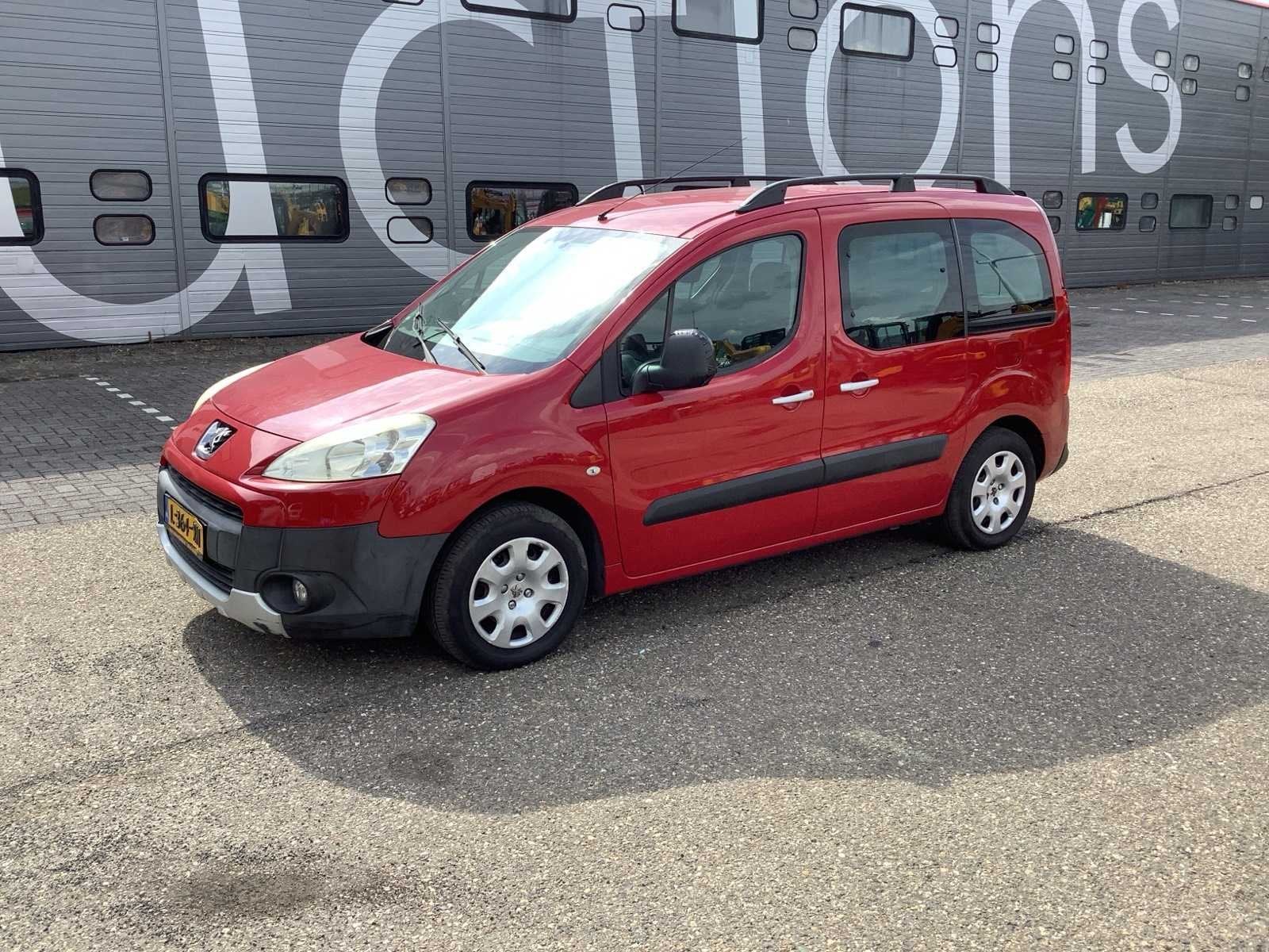 2010 Peugeot Partner Tepee 1.6 VTi XT Personenauto L-364-RN, Auto's, Peugeot, Voorwielaandrijving, Euro 5, 1380 kg, Gebruikt