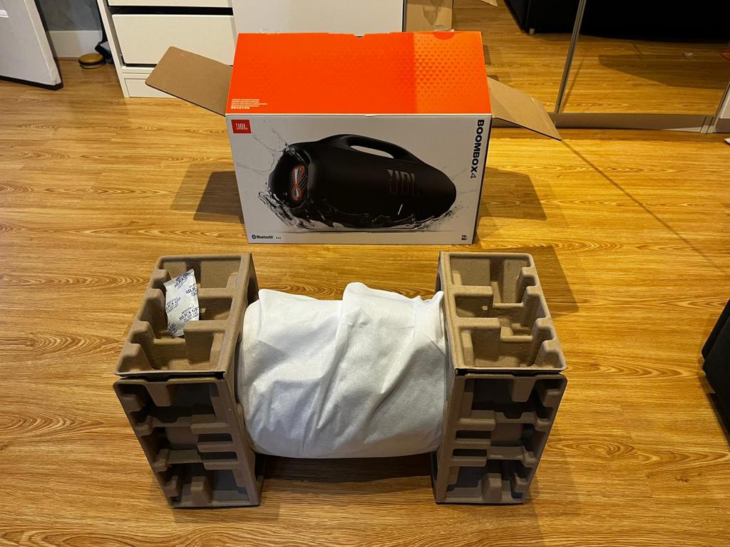 GLOEDNIEUWE JBL BOOMBOX 4!!!, Ophalen, Zo goed als nieuw