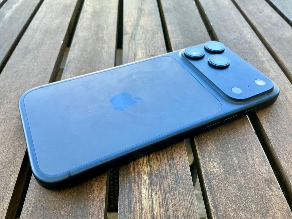 Iphone 17 pro max 256 GB 3 maanden oud zgan, Telecommunicatie, Mobiele telefoons | Apple iPhone, Zo goed als nieuw, Zonder simlock
