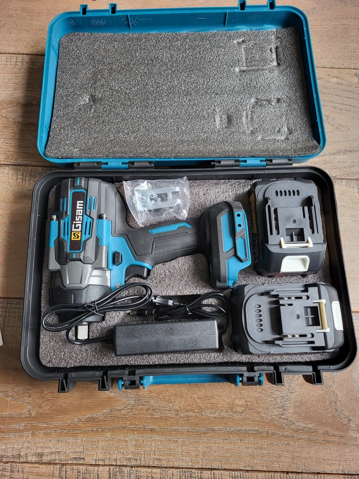 Nieuwe Gisam Accu Slagmoersleutel met 2 Accu's en Oplader, Variabele snelheid, Overige typen, Nieuw, Ophalen of Verzenden