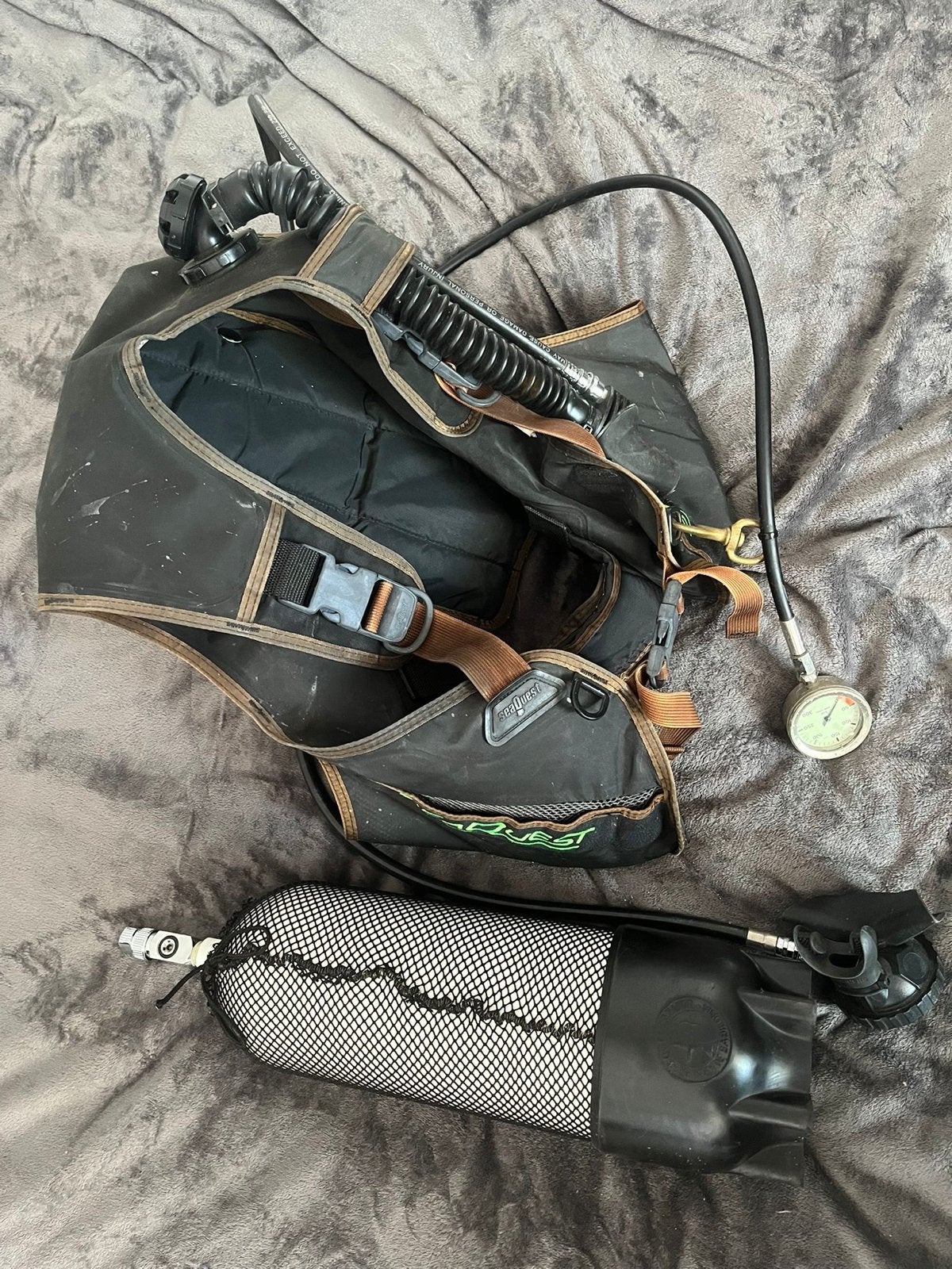SeaQuest Duikvest met Sherwood Scuba Regulator en Fles, Watersport en Boten, Ophalen, Gebruikt, Trimvest of Wing