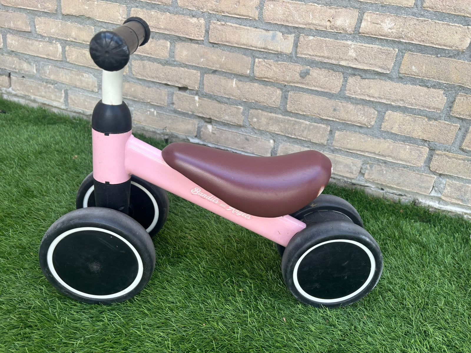 Loopfiets bandits & angels, Ophalen, Zo goed als nieuw, Loopfiets