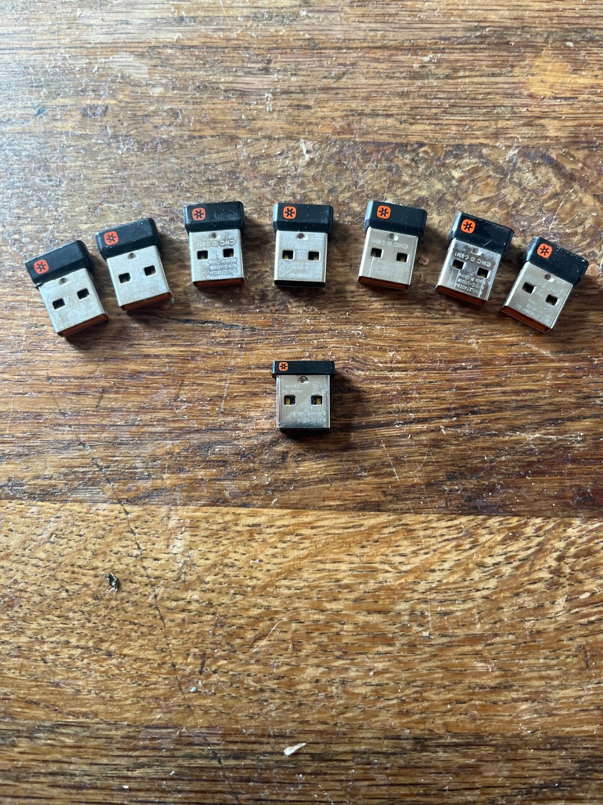 Logitech Unifying USB-ontvangers (8 stuks), Ophalen of Verzenden, Gebruikt