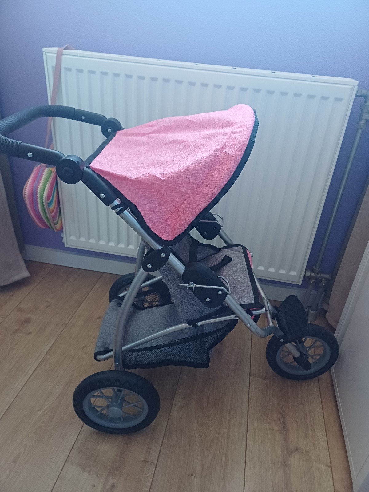 Poppenwagen roze/grijs - Zo goed als nieuw, Kinderen en Baby's, Ophalen of Verzenden