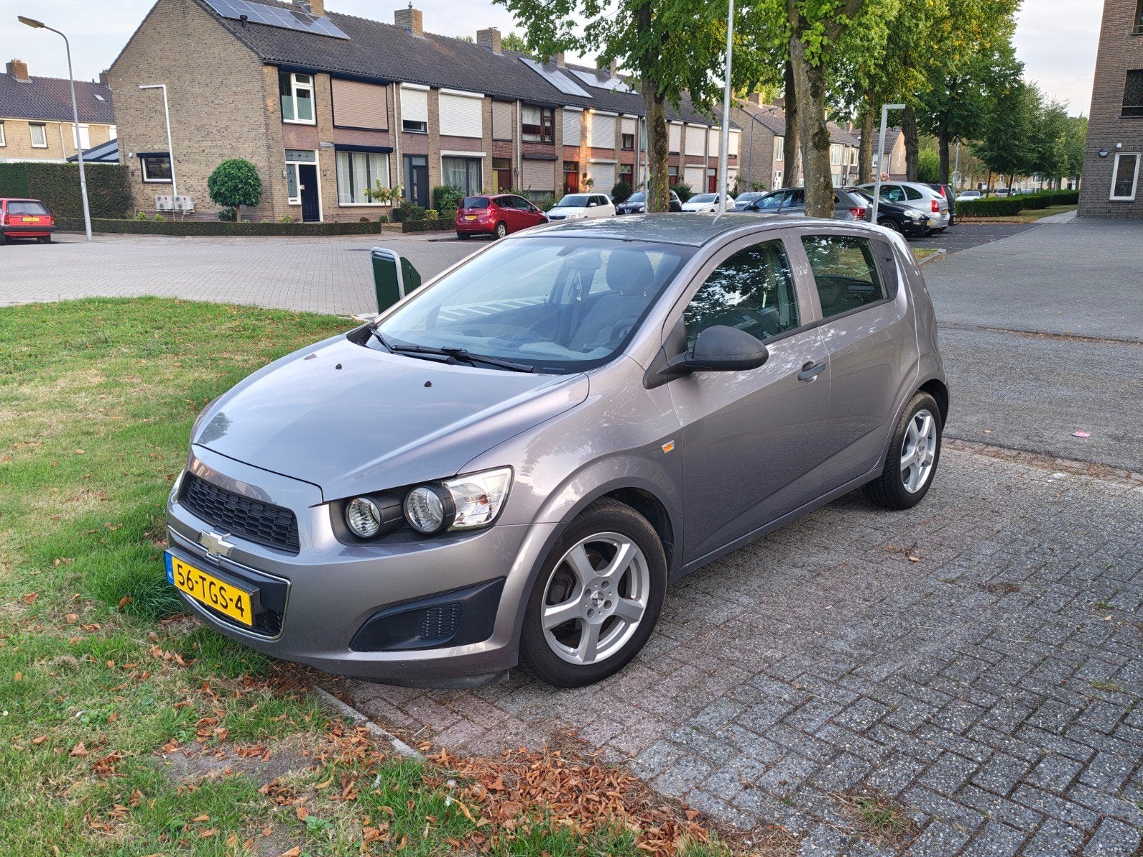 Chevrolet Aveo 1.2 5-DEURS 2012 Grijs, Voorwielaandrijving, 40 €/maand, Aveo, 1229 cc