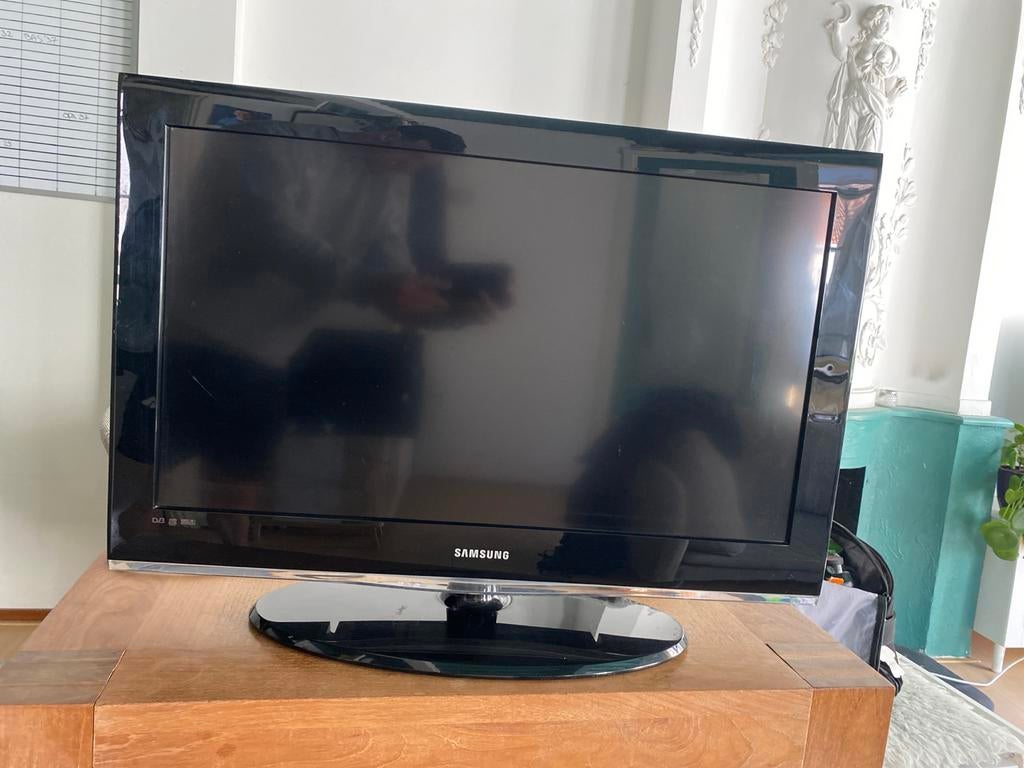 Samsung TV – werkt goed – ideaal voor slaapkamer/kamer, Ophalen, Gebruikt, 50 Hz, LCD