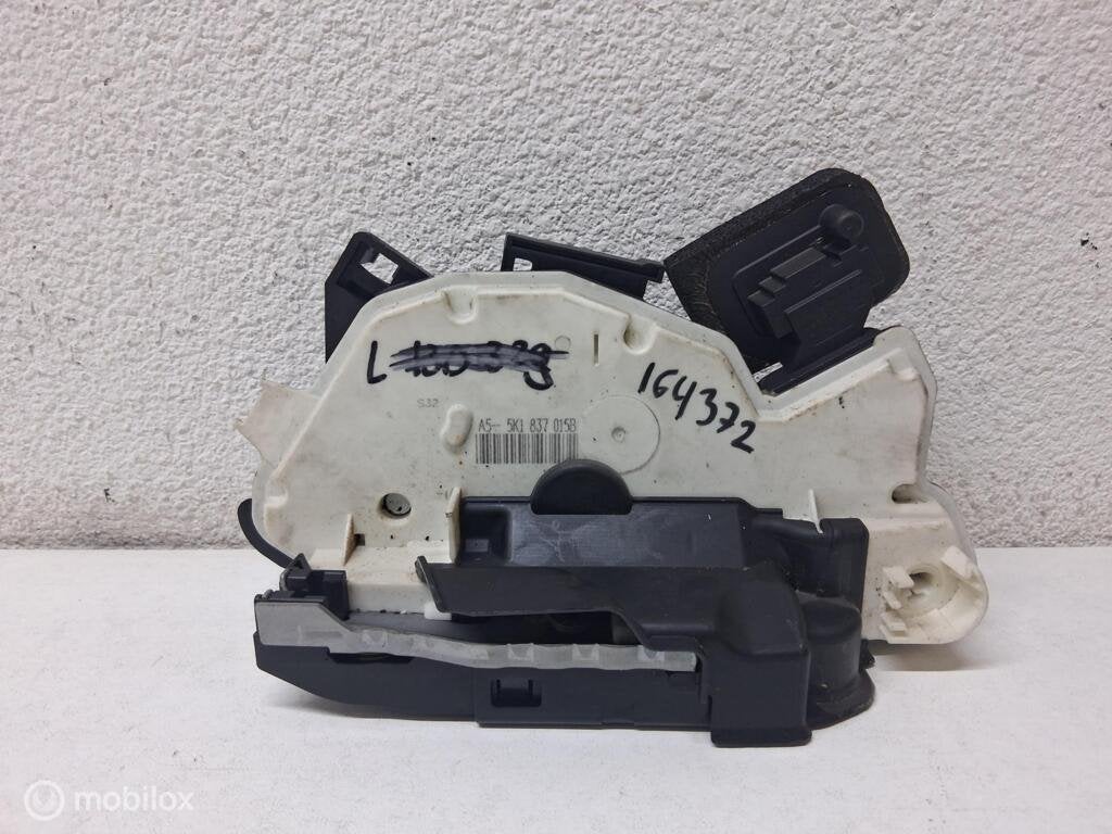 Deurslot mechaniek Lv Vw Golf VI ('08-'13) 5K1837015B, Gebruikt, Volkswagen, Ophalen of Verzenden