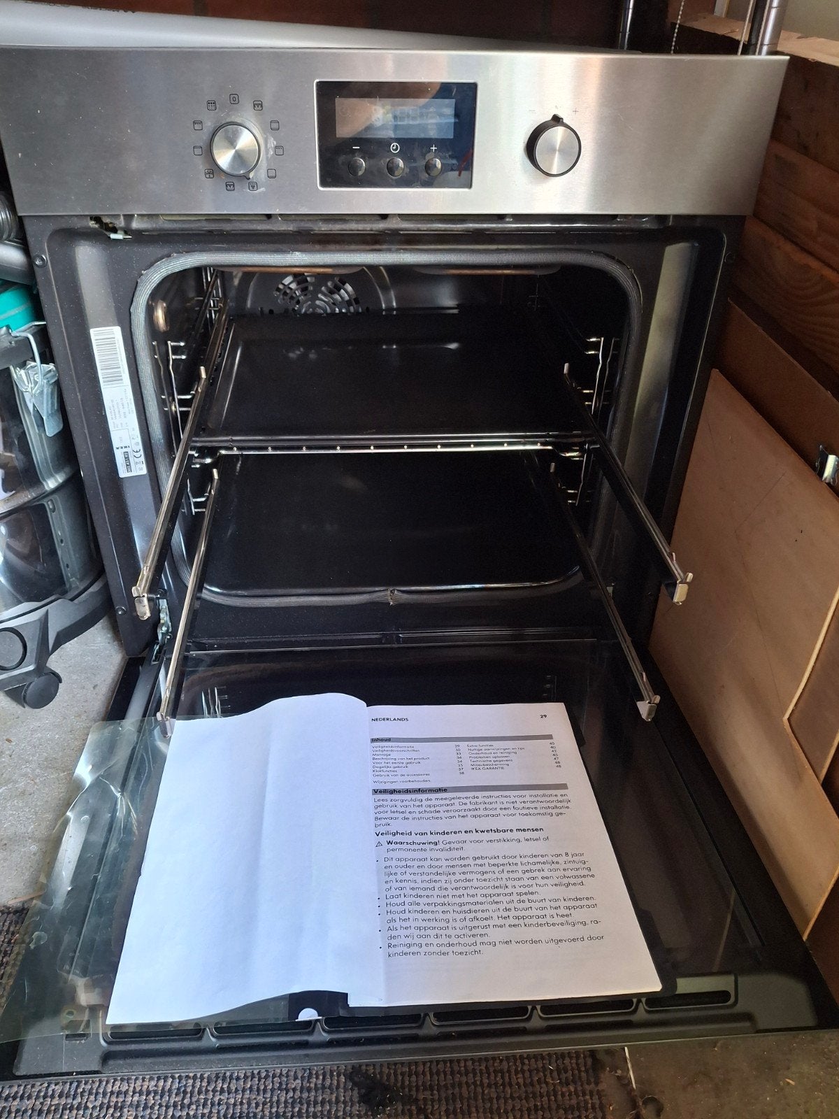 Zelfreinigende hetelucht inbouw oven., Ophalen of Verzenden